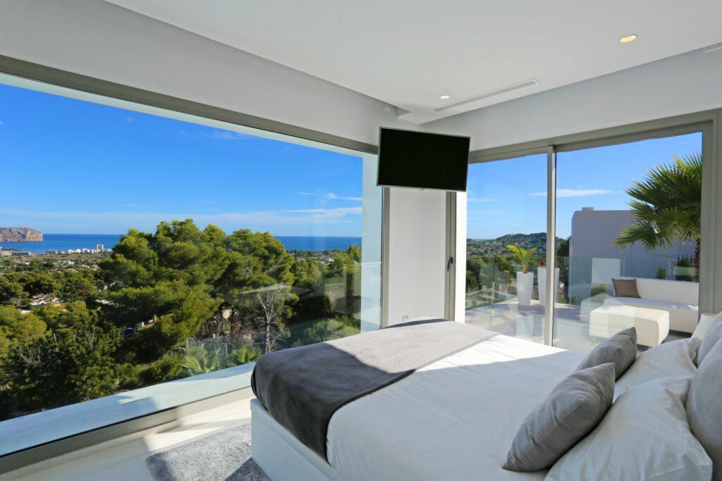 bedroom, sea view