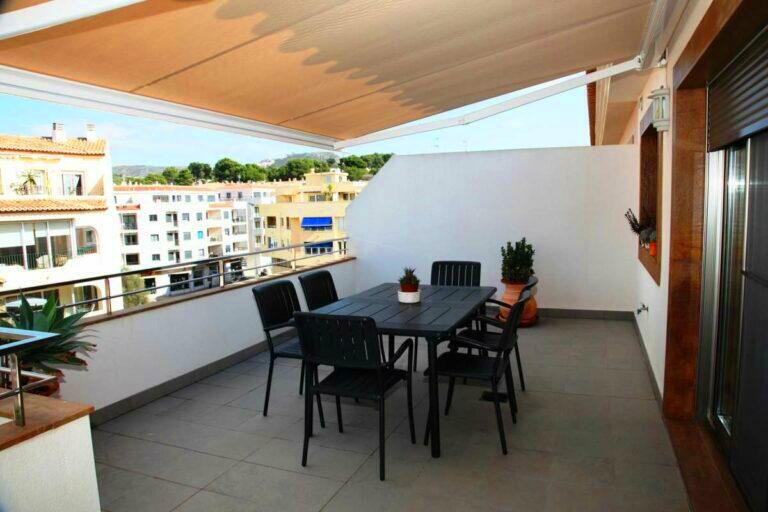 Apartment in Moraira, ID J296075